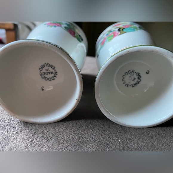 2 Vintage Maddock Royal Vitreous England 'Indian Tree' Gold Trim Double Egg Cups - Picture 3 of 6